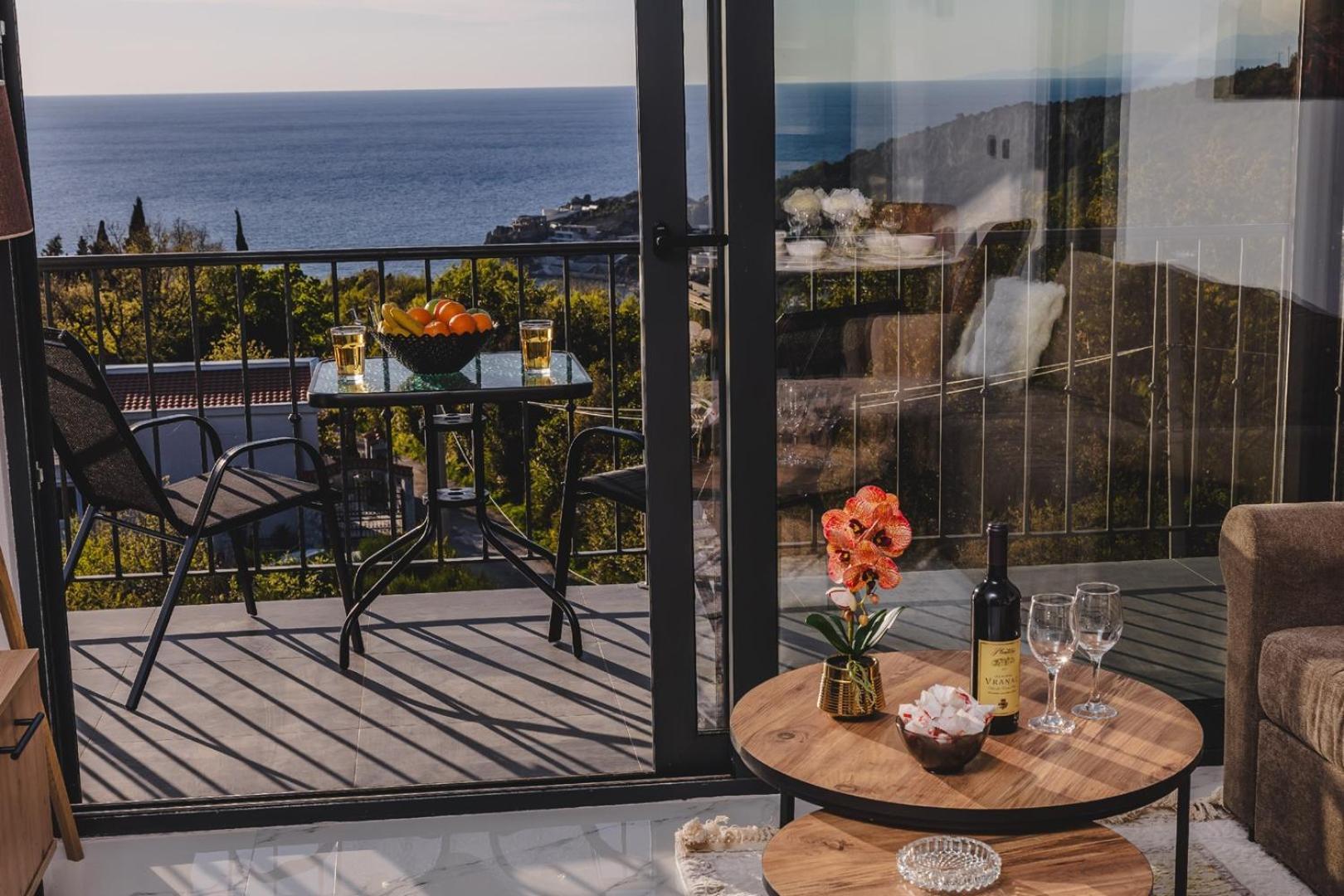 B&o Seaview Guest house
